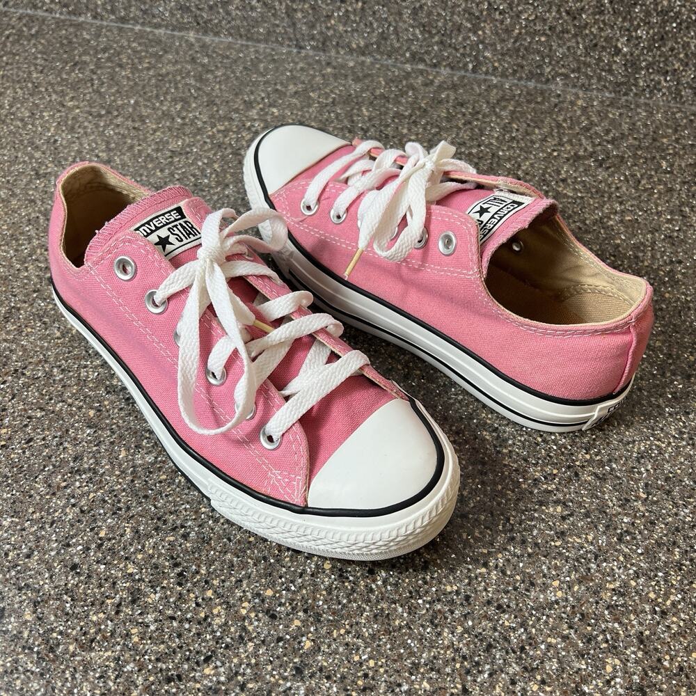 Converse All Star Classic Lace Up Low Top Womens Size 7 Pink Canvas Shoes Mens 5
